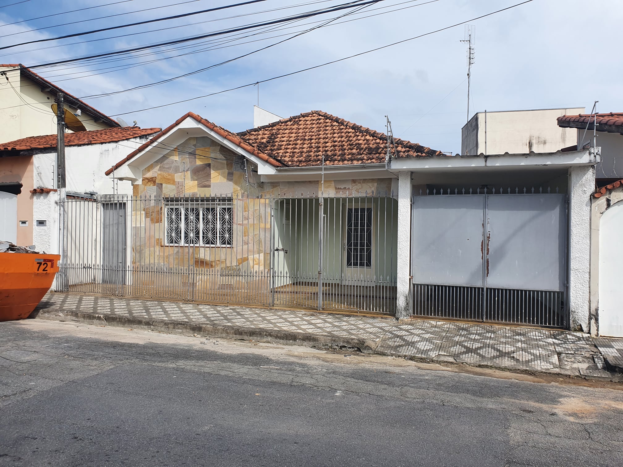 Casa à venda no bairro Olaria